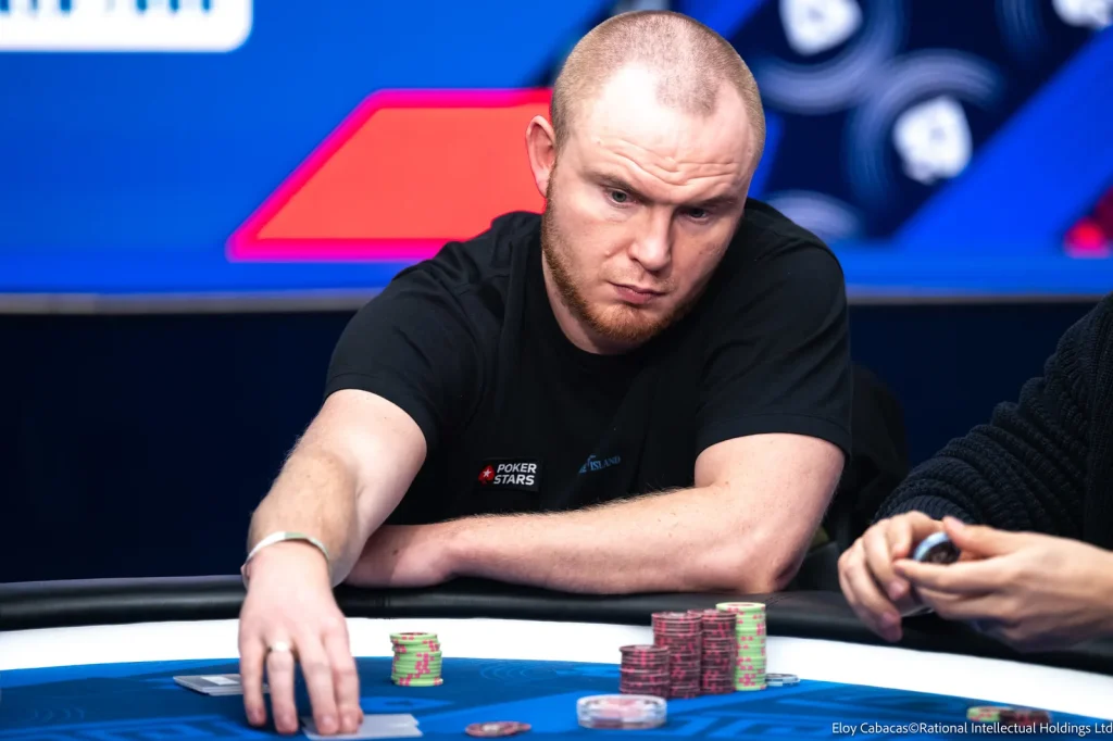 EPT Paris Main Event День 4 – „xflixx“ и Тойсль мечтают в финале о титуле на €1,15 млн!