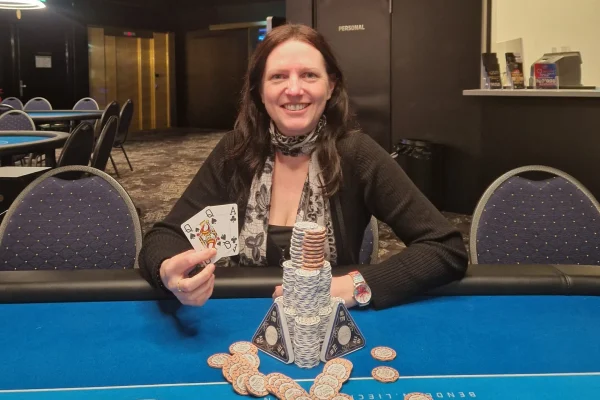 МЕГА! Вольфингер доминирует в Mega Satellite, Донев и Ко забирают 10 билетов WSOPC!