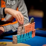 King’s: Отлично нарезал! «El Trinchador» — чиплидер в Vamos Main Event, День 1A