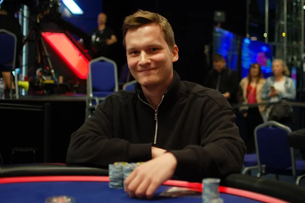 Triton ONE – Jon-Peter и «Beriuzy» также в лидерах Main Event / Gaehl приносит первый результат Top-9 для DACHL в Jeju