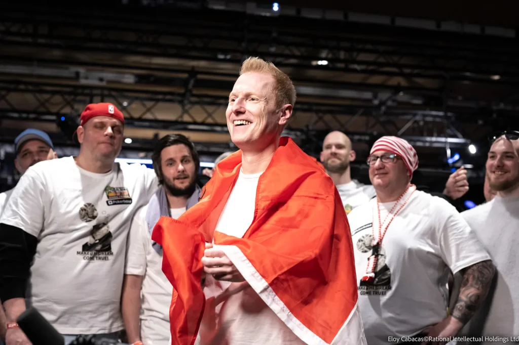 „xflixx“ становится раннер-апом Main Event EPT Paris и получает невероятные €717.350, Абреу побеждает!