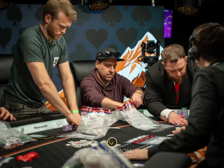 WSOPC Main Event – Arossi выходит на финальный стол чип-лидером, Geiger & Kramer в числе последних восьми!