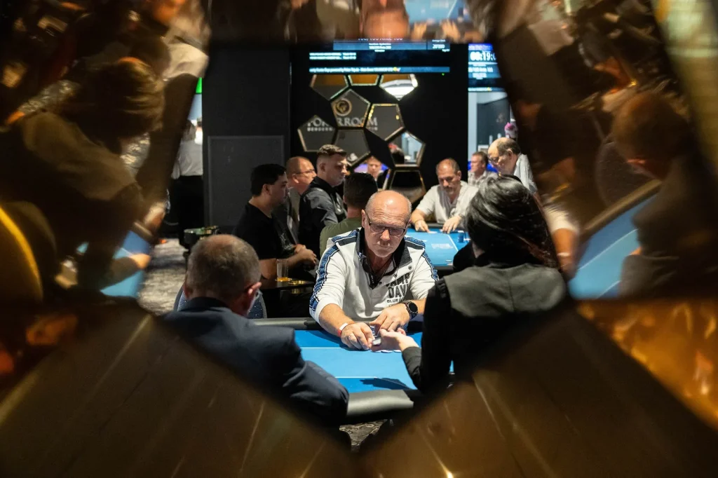 Первое кольцо WSOPC в Лихтенштейне достается Паскалю Штурценеггеру из Швейцарии!
