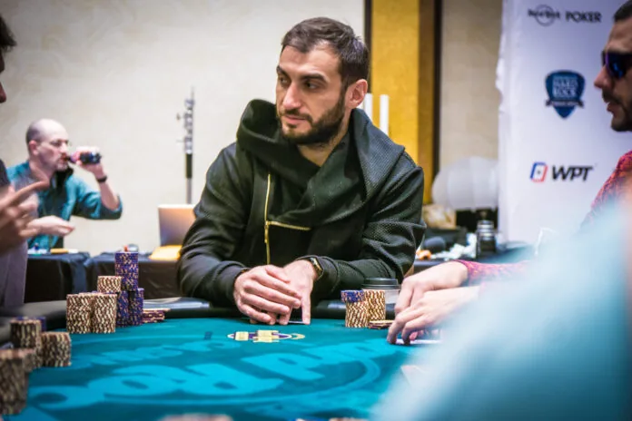 Мега-оверлей в euroRounders NLH Mystery Bounty! Jalba забирает бонус чиплидера 1E!