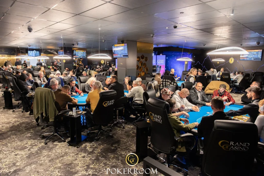 Огромная угроза оверлея на Keole Poker Home Party — Бек новый мега-чиплидер!