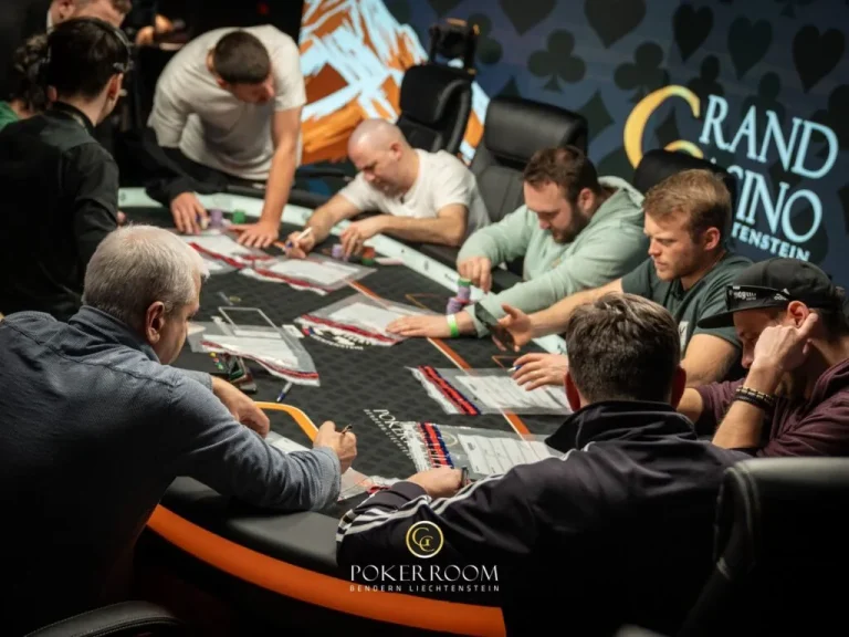 WSOPC Main Event – Arossi выходит на финальный стол чип-лидером, Geiger & Kramer в числе последних восьми!
