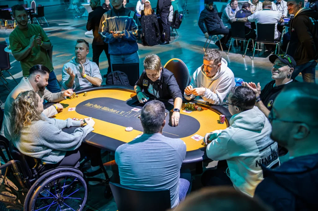 Успейте купить билеты! Double Out & Double Bustouts в Мюнхене! «Darts x Poker» выходит в 3-й раз!