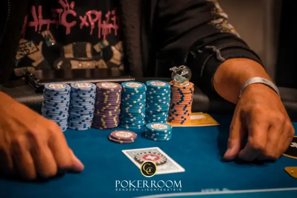 GC Pokerroom – Хедз-ап сделка завершила Turbo Deep Stack; CHF 1.300 для Divis!