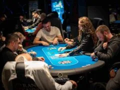 „Kojak“ выигрывает Community Clash PKO / „xflixx“ проходит отбор в Main Event Poker Community Festival!