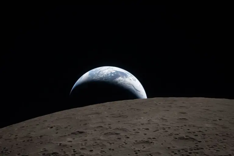 Earthset Erduntergang hinter dem Mondhorizont -_FOTO_NASA