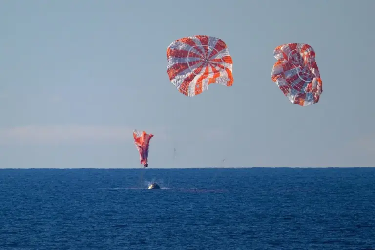 Artemis_II_Recovery_-_FOTO_NASA