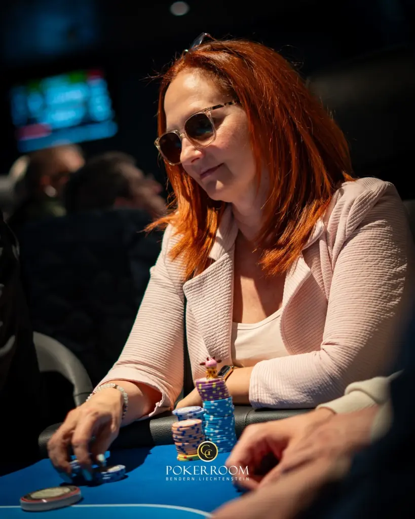 „Supper Rappi“ вызывает хаос на Community Poker Festival / „Mrs. Devil“ — лидер по фишкам 1D в ME!