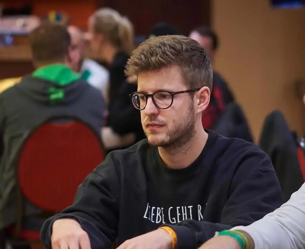 WSOPE Main Event – Шесть горячих претендентов из DACH в окружении международных звезд среди последних 85!